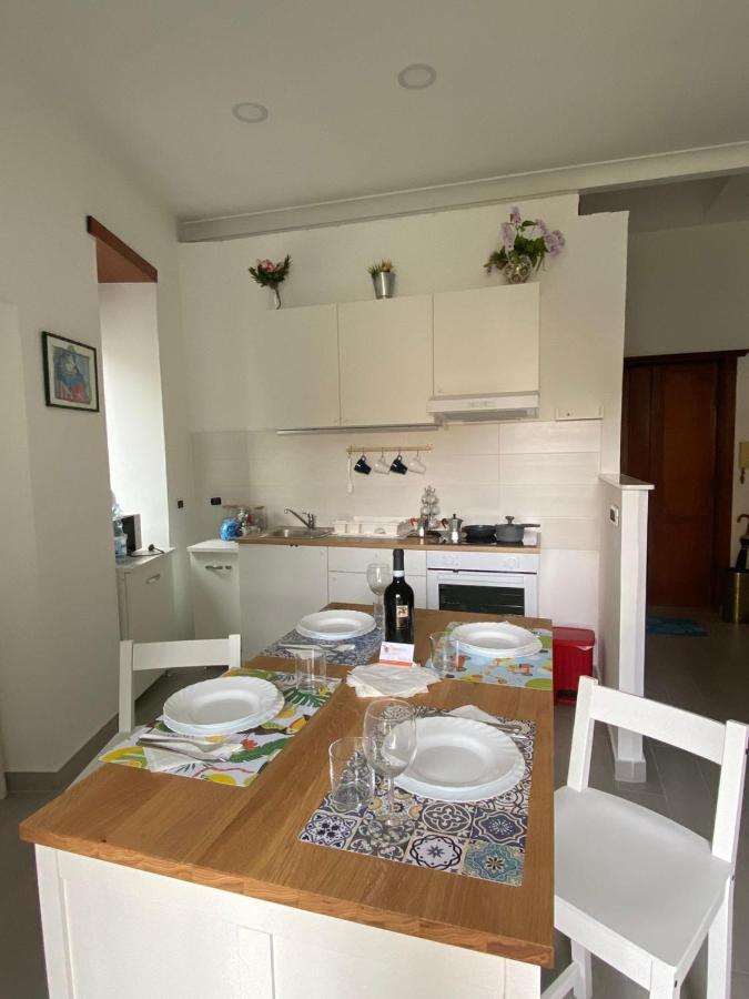 Casa Vacanza Le Ginestre Leilighet Portici Eksteriør bilde
